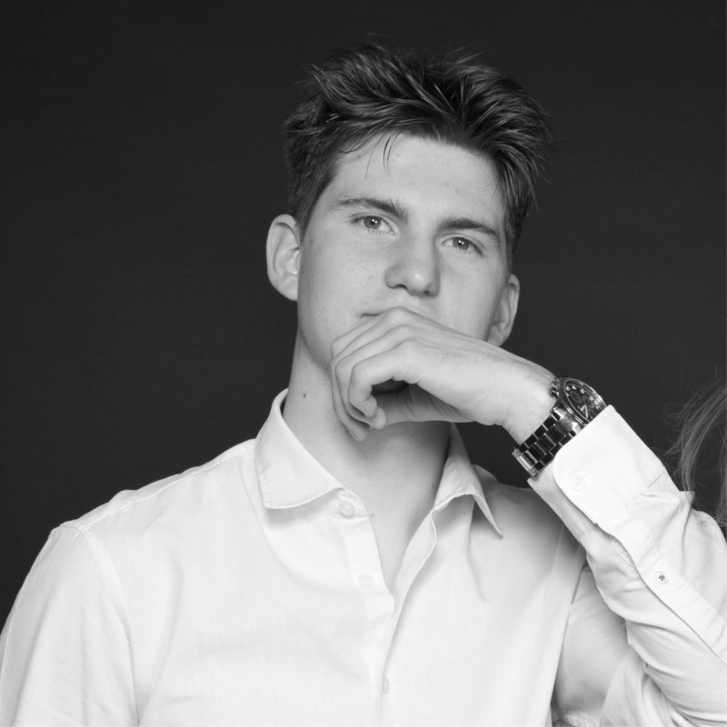 Hugo Meneghin — Fondateur de Sharcom